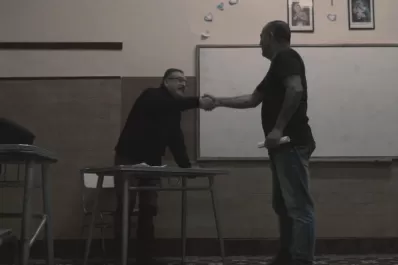 Un corto con una visión sobre la violencia entre padres y docentes