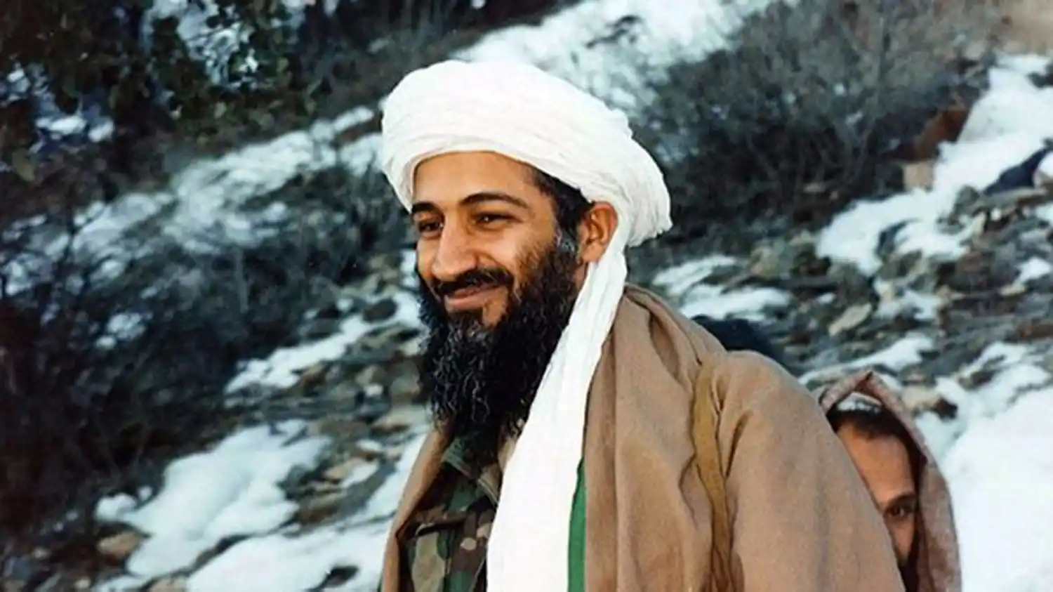 Habló por primera vez la madre de Osama bin Laden