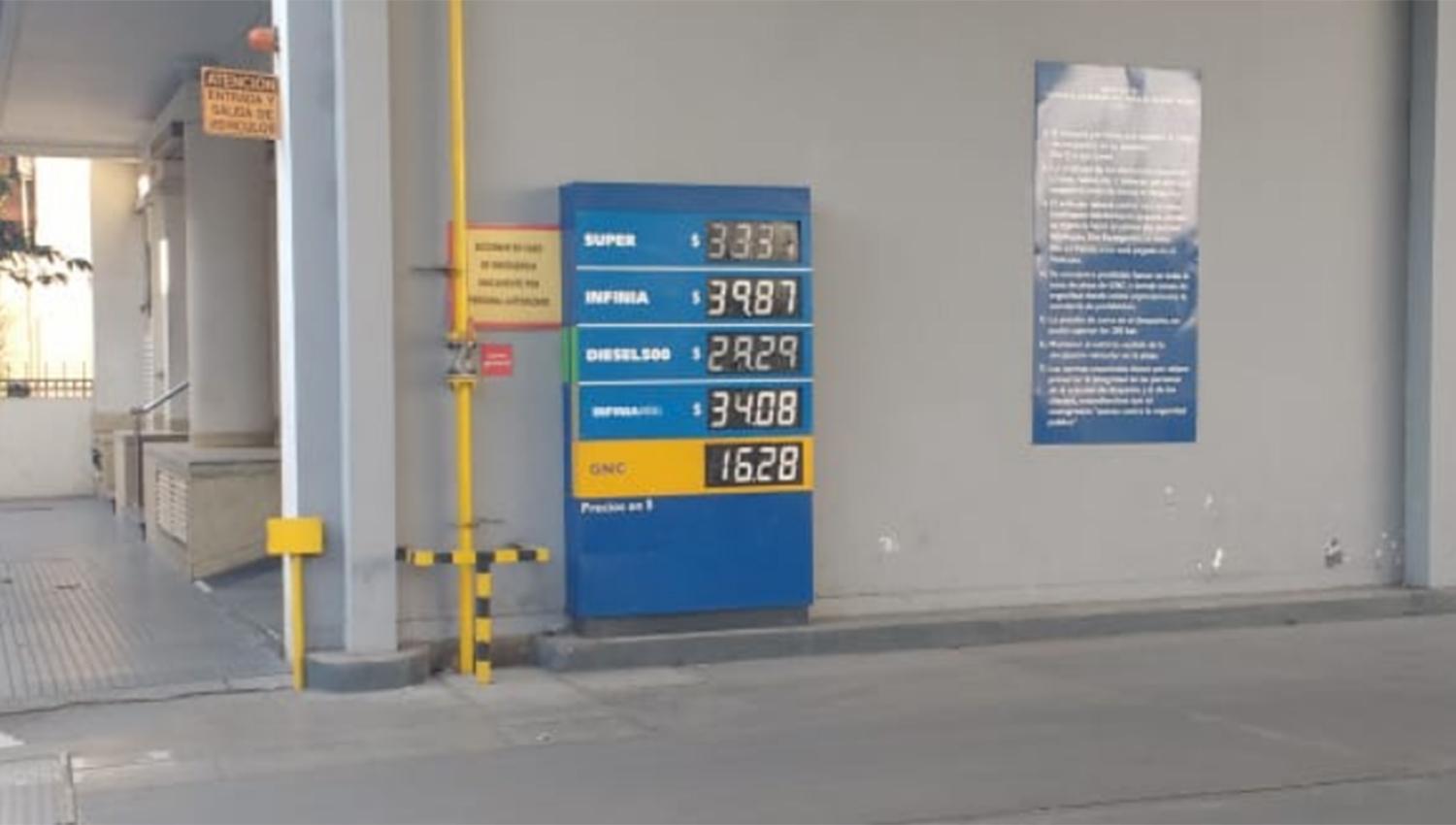 ACTUALIZADOS. Precios de los combustibles de YPF en Tucumán. 