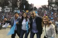 Una consigna los unió en la marcha, la política los distanció en la calle