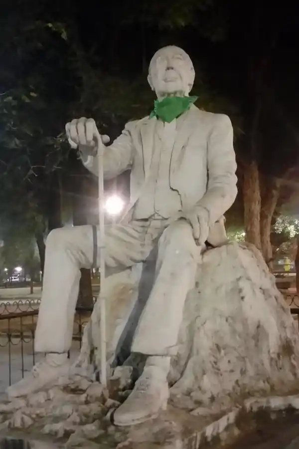 San Miguel de Tucumán amaneció salpicado por la ola verde