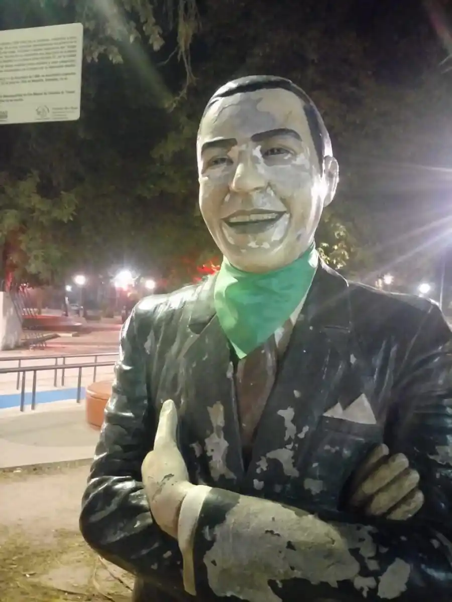 San Miguel de Tucumán amaneció salpicado por la ola verde