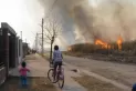 La quema de cañaverales en el sur no da tregua a los bomberos