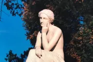 Vio una “máquina grande” en el parque la noche en que habrían robado la estatua