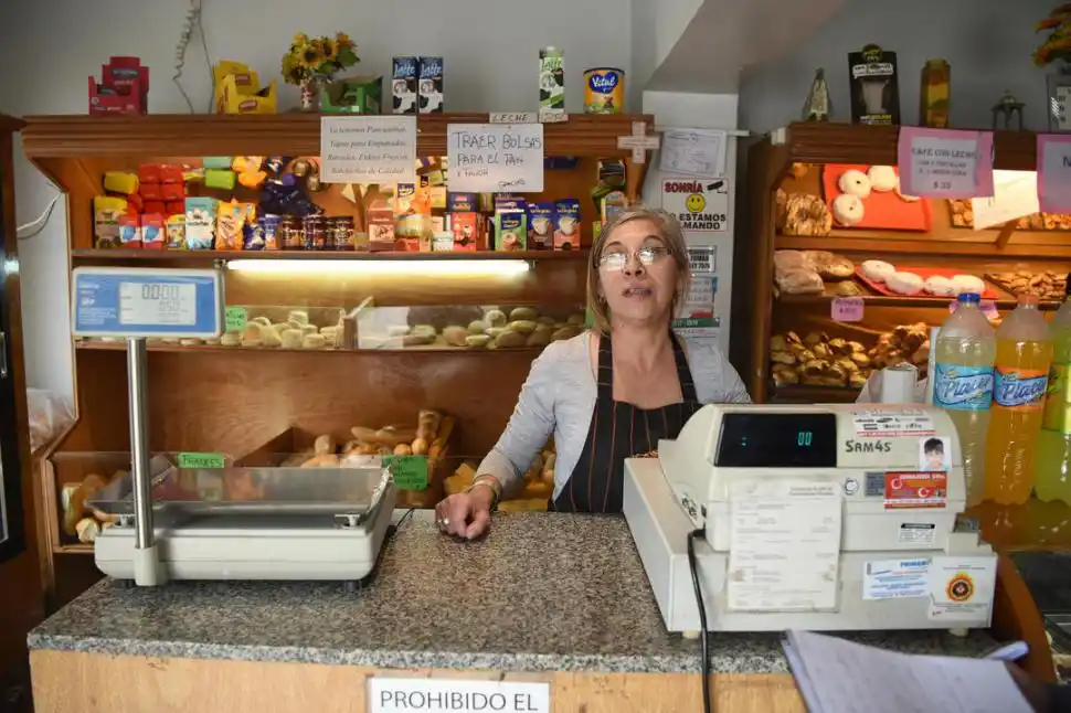 SEGUIDILLA. Adriana Parrado sufrió cuatro asaltos en su panadería.