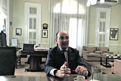 “Debe haber un control judicial del proceso electoral”
