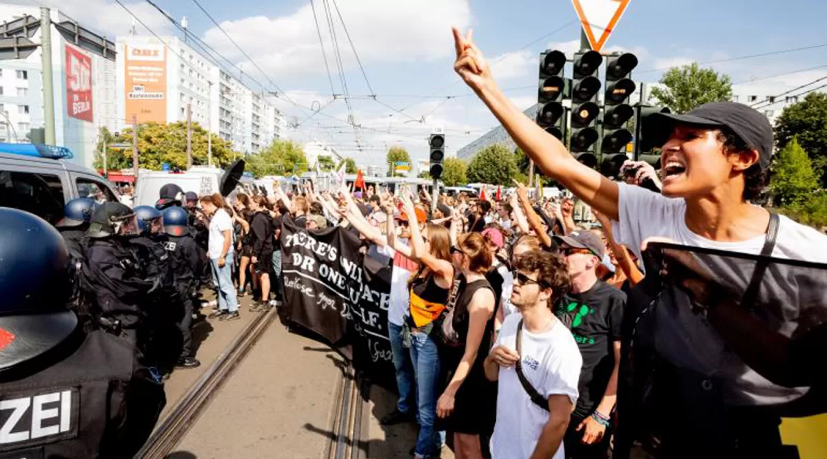 Investigan los disturbios en una marcha neonazi