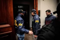 Las primeras imágenes de los allanamientos a Cristina Kirchner