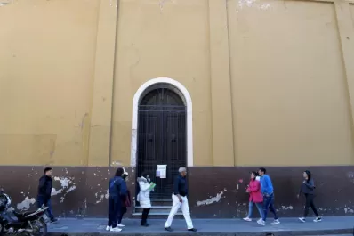 Evalúan reabrir la puerta lateral del templo de San Francisco