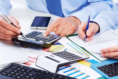 Los analistas siguen inquietos por el aumento del riesgo país