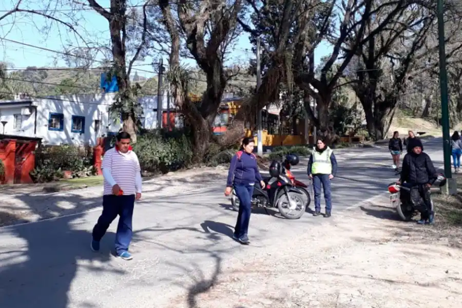 Accidente en El Corte: todavía no se puede subir ni bajar a San Javier y los vecinos continúan sin luz