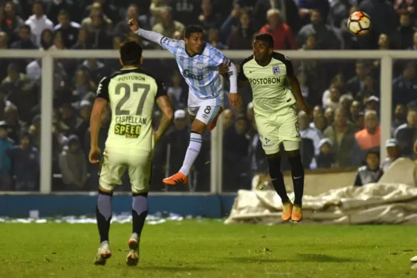 ¿Cuántas probabilidades hay de que Atlético marque un gol ante Nacional?