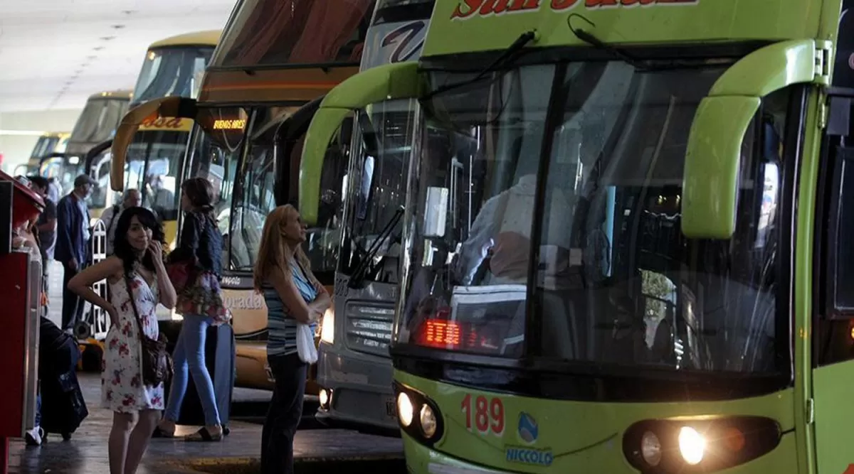 Low Bus: ya venden pasajes en micro a Buenos Aires por $ 890