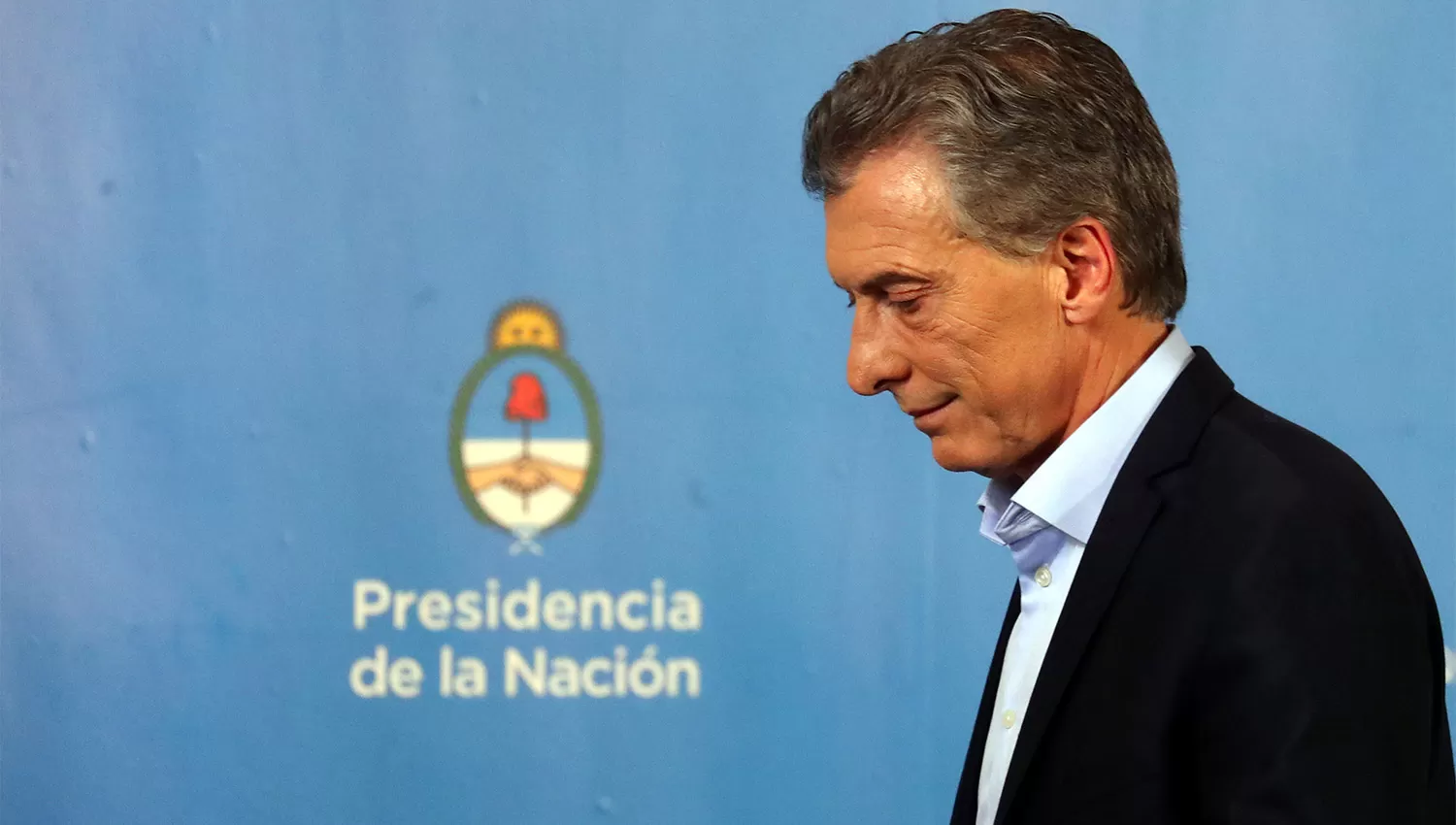ANUNCIO OFICIAL. Esta no es una crisis más, dijo ayer Macri en su mensaje matianl.