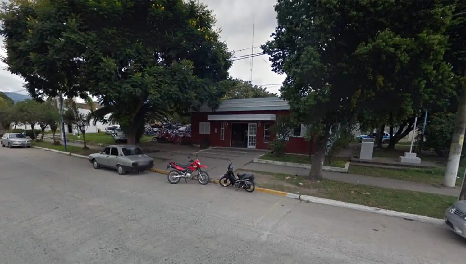 Escándalo en Lules tras un accidente: golpes, amenazas y policías involucrados