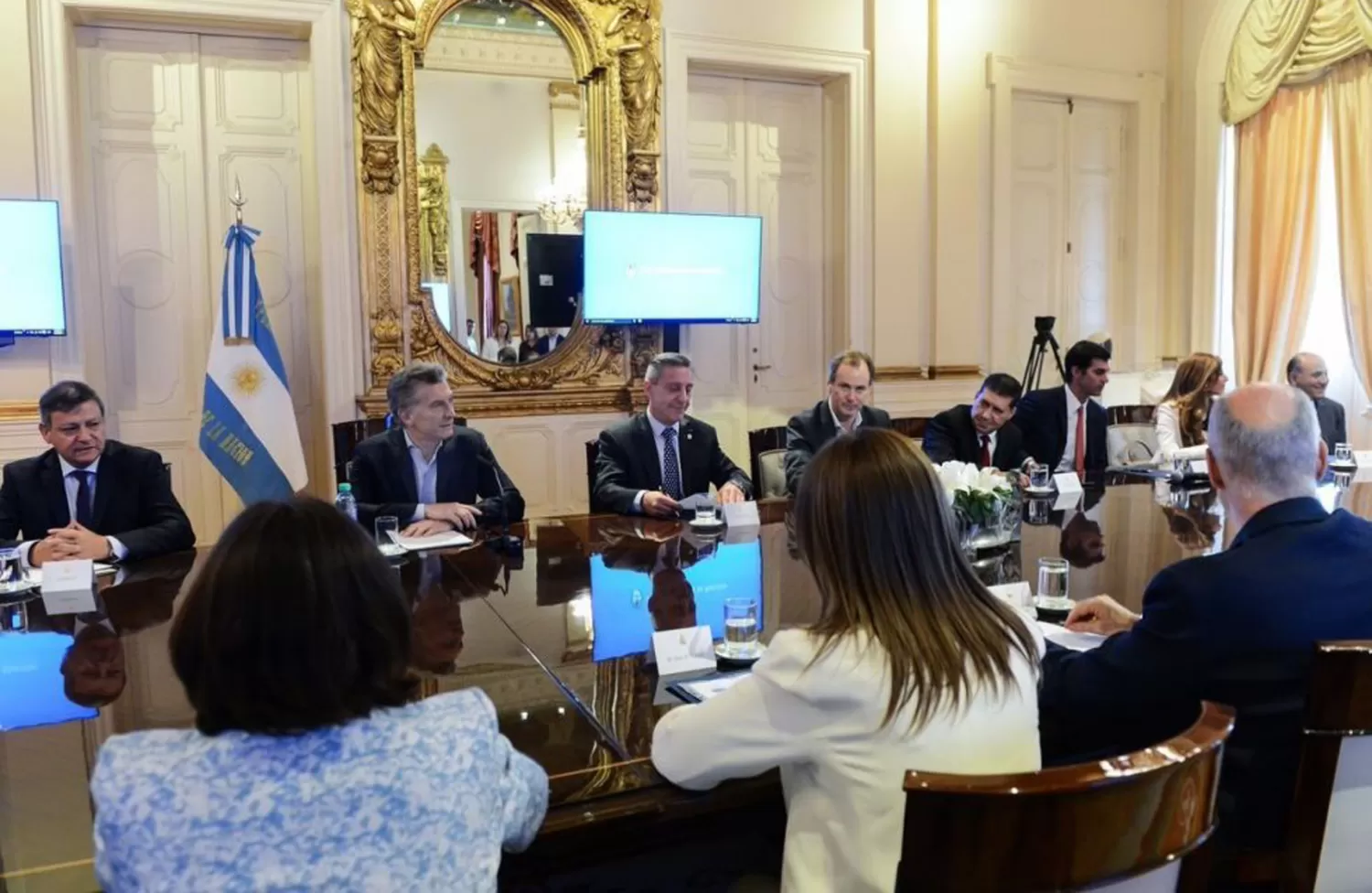 REUNIDOS. Mauricio Macri y gobernadores de las provincias