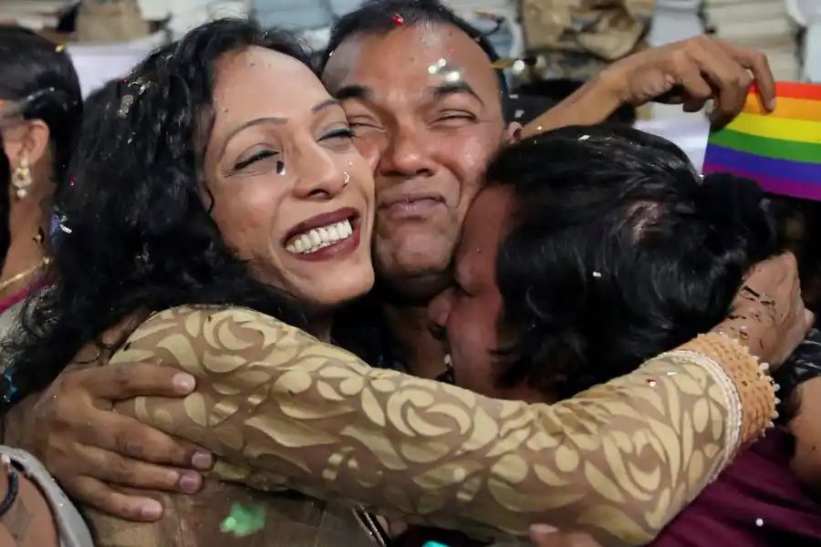 En un fallo histórico, despenalizaron la homosexualidad en India