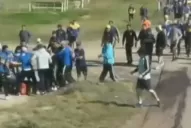 Video: así fue el incidente entre la barra de Boca y los hinchas de San Martín