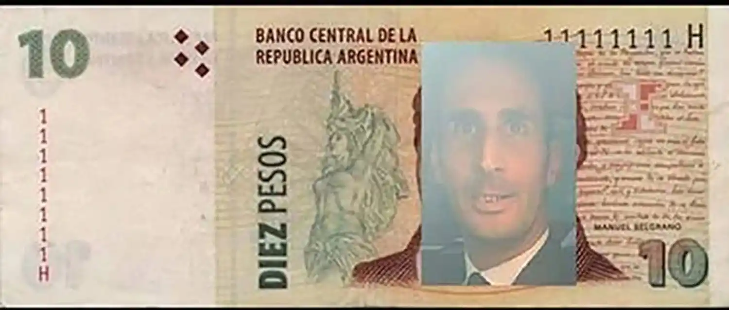 FERNANDO FASSINA. Uno de los memes del ex fiscal.- 