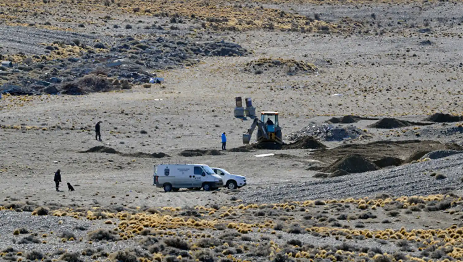 Excavan una estancia de Lázaro Báez donde habría dinero enterrado