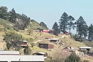 La usurpación de tierras de la UNT no es pacífica ni inocente, alerta el rector