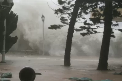 El supertifón Mangkhut ya dejó al menos 100 muertos en Filipinas y Hong Kong