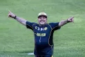 Maradona les pegó a Solari y a Scaloni, y negó haber criticado a Messi
