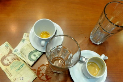 La crisis de la economía  afecta a los restaurantes