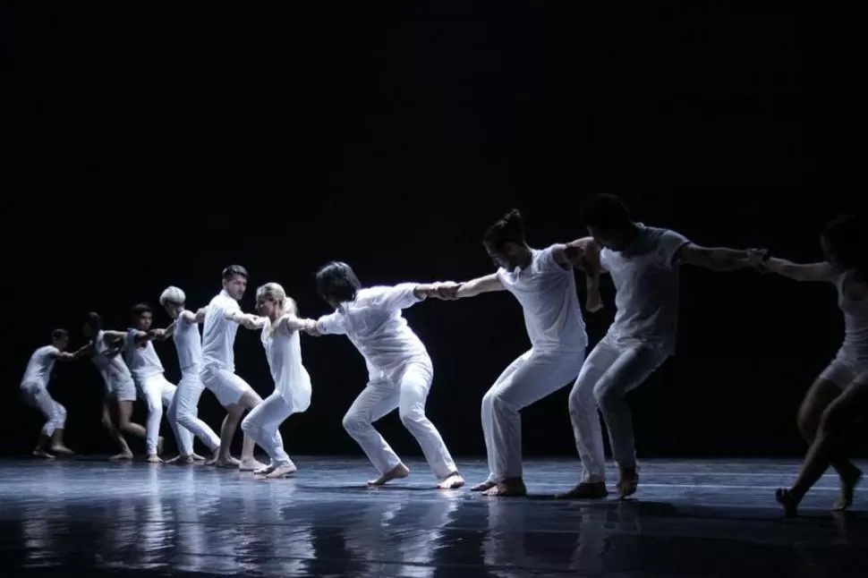 ÚLTIMA CREACIÓN. El ballet “Muta” tiene coreografía de Gustavo Lesgart. Ente Cultural de Tucumán.-