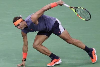 Nadal se ausentará en el circuito y preocupa el futuro de su carrera