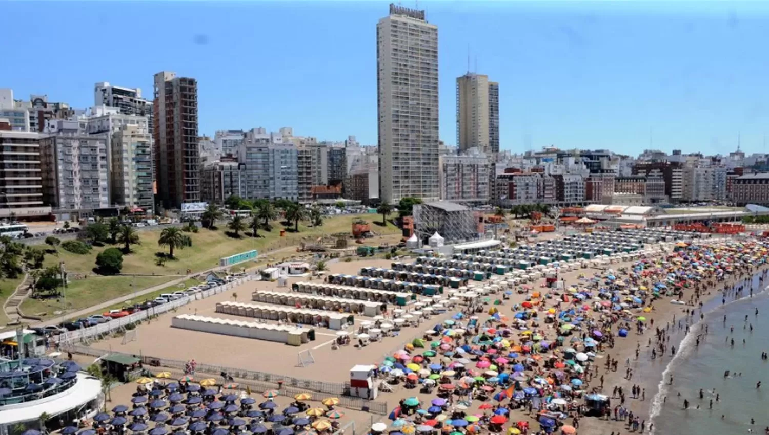 Verano con aumentos: cuánto costará alquilar un departamento en Mar del Plata