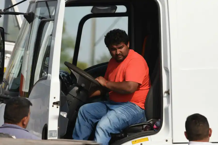 La caída del puente: entre el abandono y el vandalismo