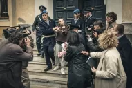 Manifestantes interrumpieron el estreno de la película de la hija de Macri