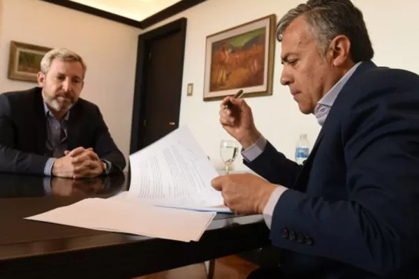 Frigerio reiteró que el presupuesto 2019 garantiza los fondos para todas las obras en marcha