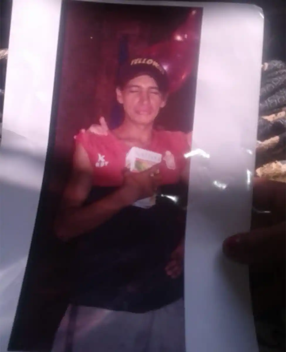 “Hace un mes que está desaparecido mi hijo, hice la denuncia pero nadie lo busca”