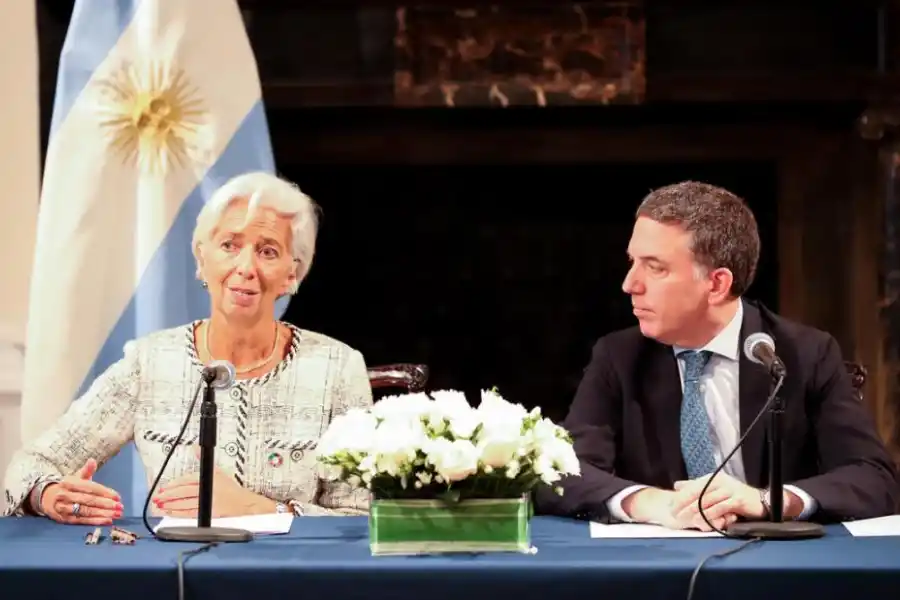 OPTIMISTAS, TRAS EL NUEVO ACUERDO. Lagarde apoyó el plan económico de Macri, y Dujovne destacó que no se emitirá más deuda en el corto plazo. 