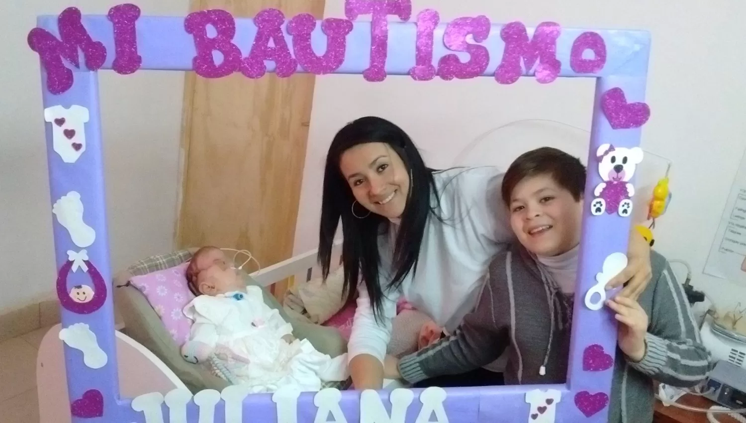 Desesperado pedido de una tucumana para su hija que padece un síndrome único en Argentina