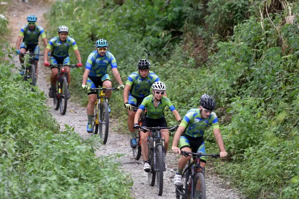 SENSACIONES. Andar en bicicleta reúne dos de nuestros impulsos más primarios: el miedo y el placer.  LA GACETA / FOTO DE DIEGO ARÁOZ.