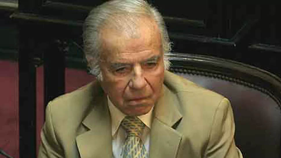 El ex presidente y senador nacional Carlos Menem.