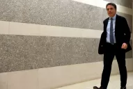 “Nos esperan meses duros; atravesamos una recesión”