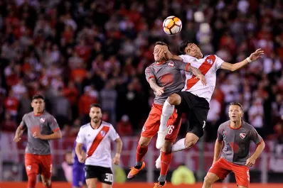 River aprovechó su racha, venció a Independiente y es semifinalista de la Libertadores