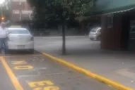 Corrieron la parada de taxis que estaba ubicada en la entrada de un garage