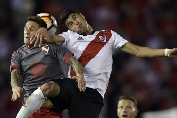 El tucumano Palacios sufrió una lesión que lo dejará afuera de la Selección