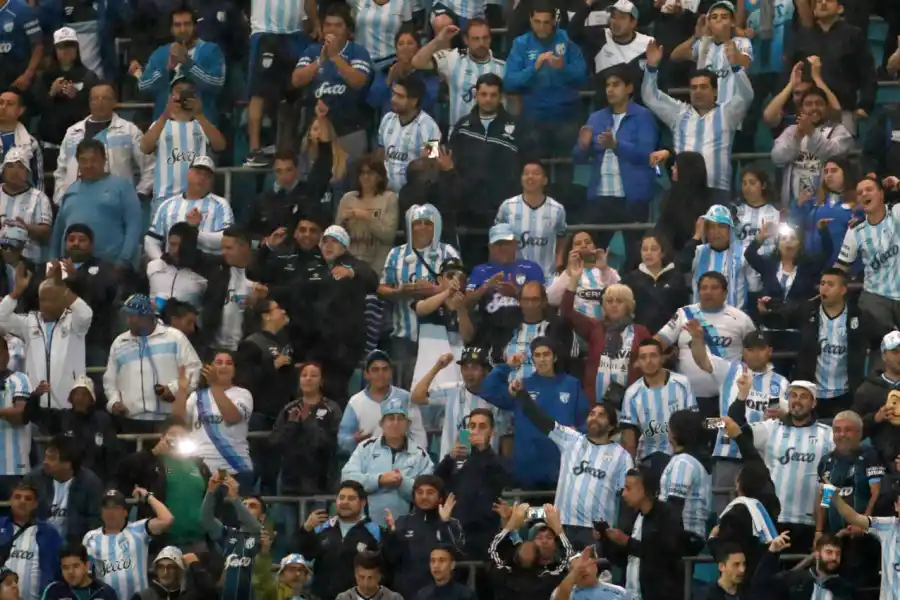 No dejen de aplaudir al Club Atlético Garra y Corazón