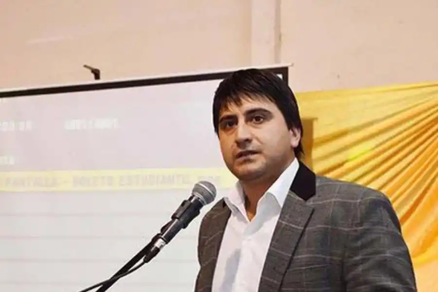 ALFONSO PRAT-GAY. El ex ministro de Hacienda fue criticado por el peronismo a causa del tarifazo.