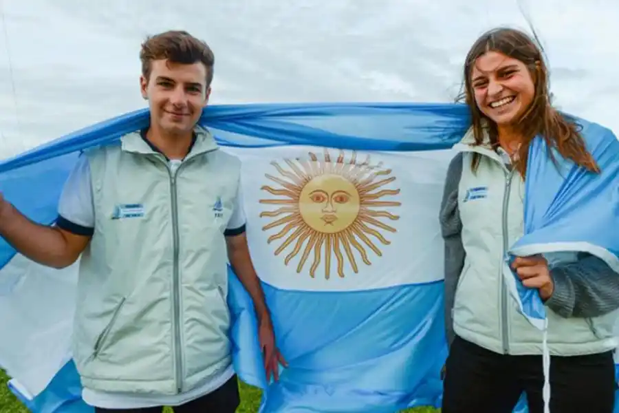 YACHTING. Cittadini y Romairone navegarán en Nacra 15. ole.com.ar