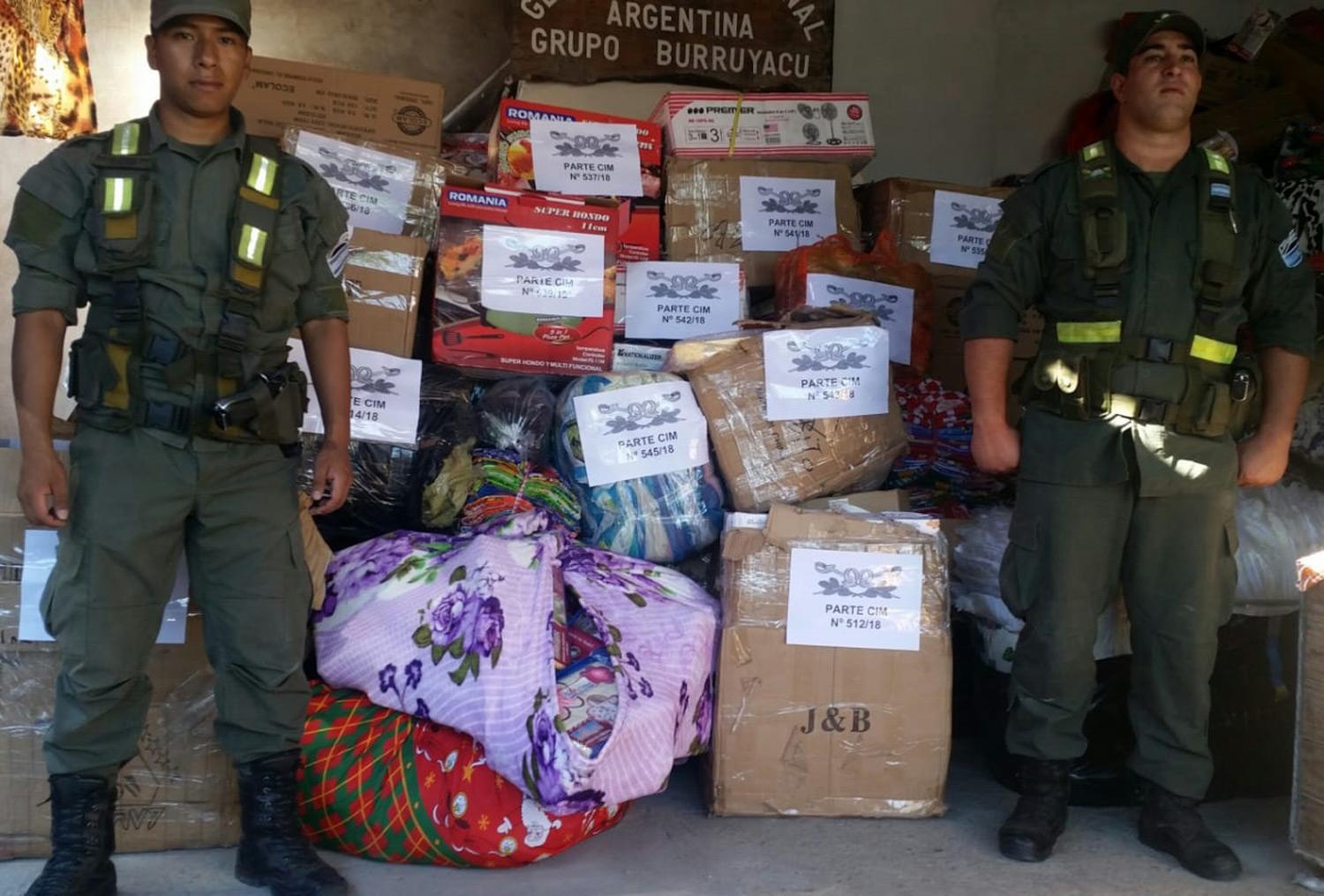 Controles en las rutas tucumanas: secuestraron armas de fuego y mercadería extranjera