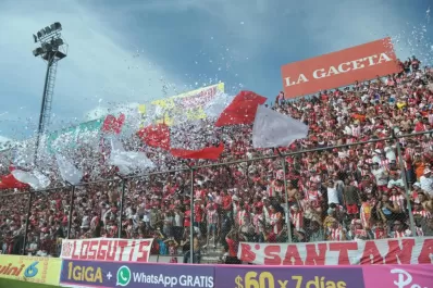 Los hinchas no se resignan al presente de San Martín
