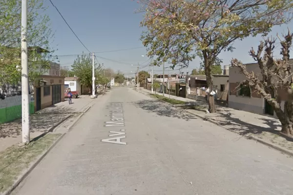 Un joven automovilista atropelló y mató a una mujer que barría la vereda