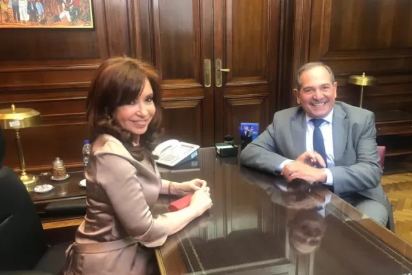 Alperovich elogió a Cristina y se reunió con referentes del PJ: no hay derecho a excluir a nadie